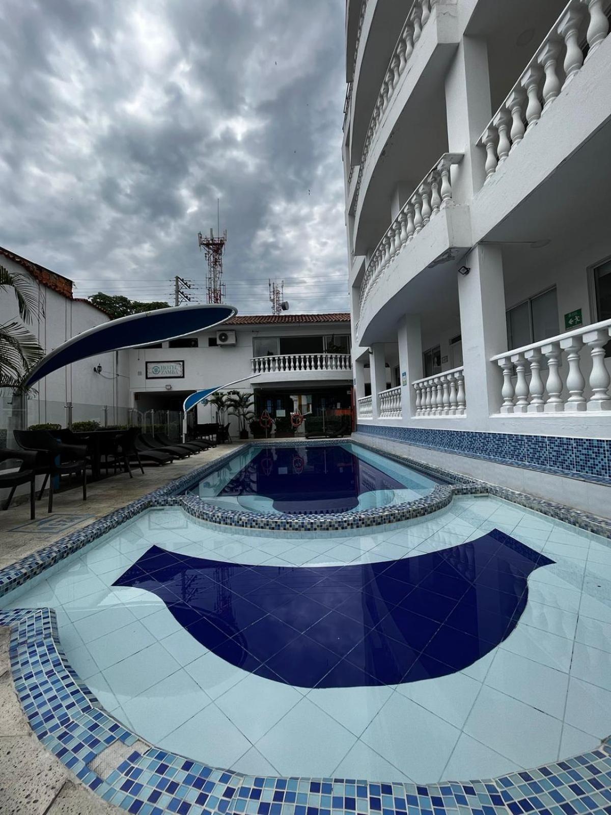 Hotel Zamba Girardot Dış mekan fotoğraf